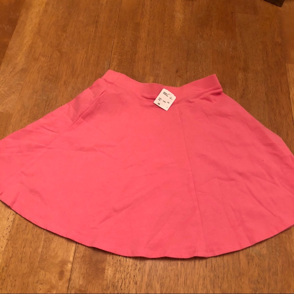 Forever 21 cotton knit skater skirt NWT so soft XS
